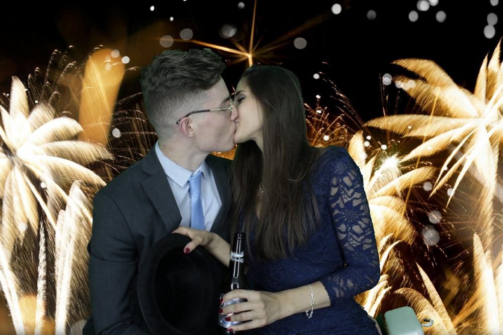 Natalie & Marc | View more photos from the event at gallery.myphotoboothexperience.co.uk/u/MyPhotoBoothExperienceLtd/Natalie-Marc